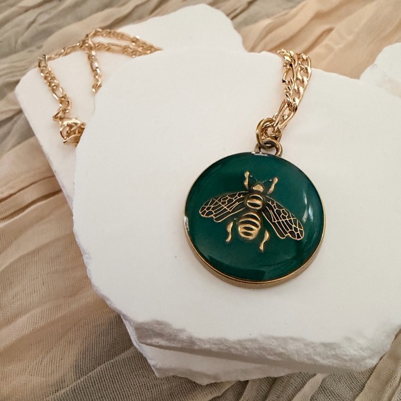 Gucci Accessories - GG Gold Bee Pendant Necklace with Deep Green Enamel